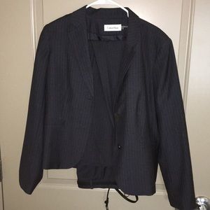 Calvin Klein ladies pantsuit